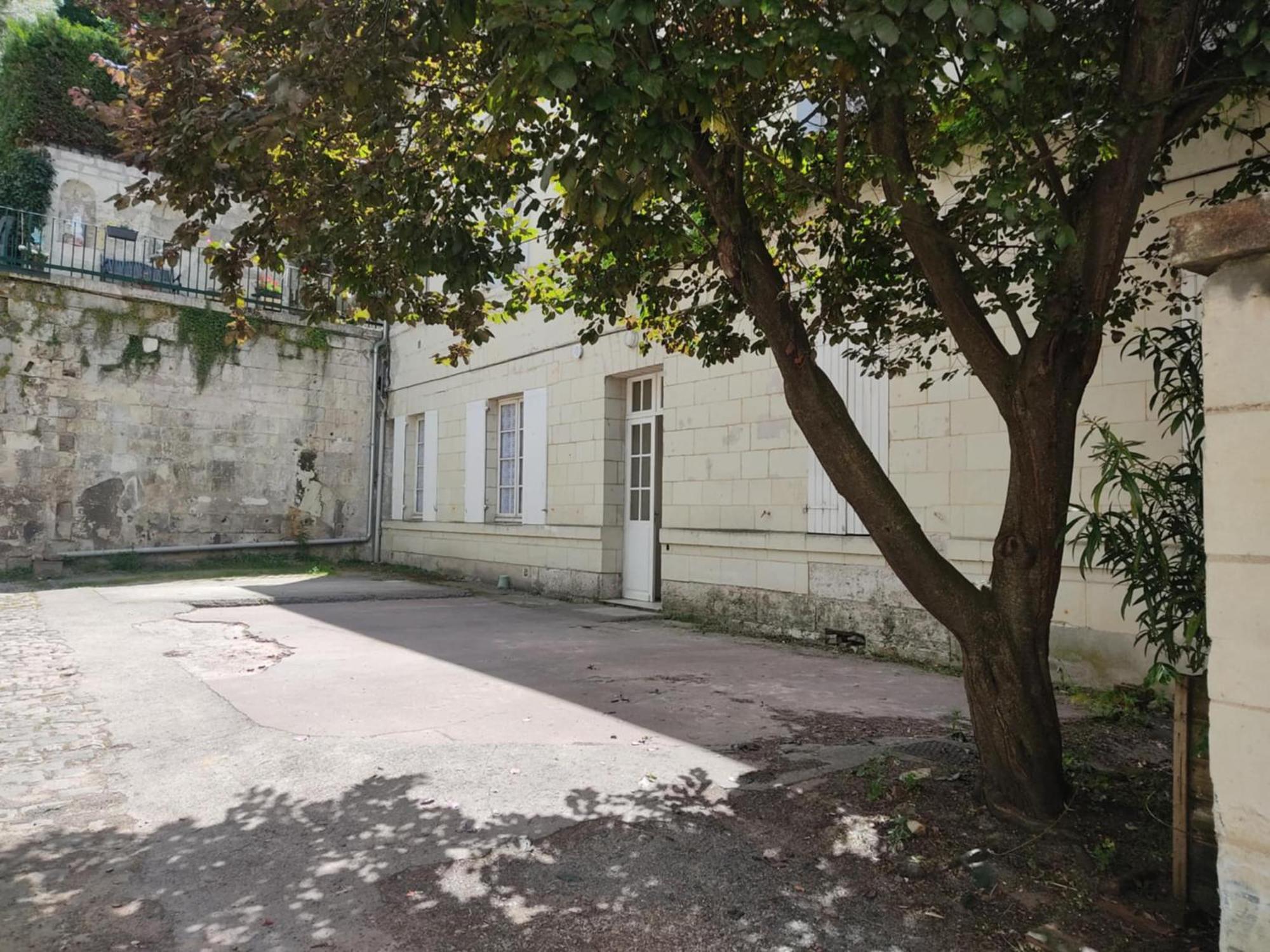 Appartement Avec Parking Prive Saumur Luaran gambar